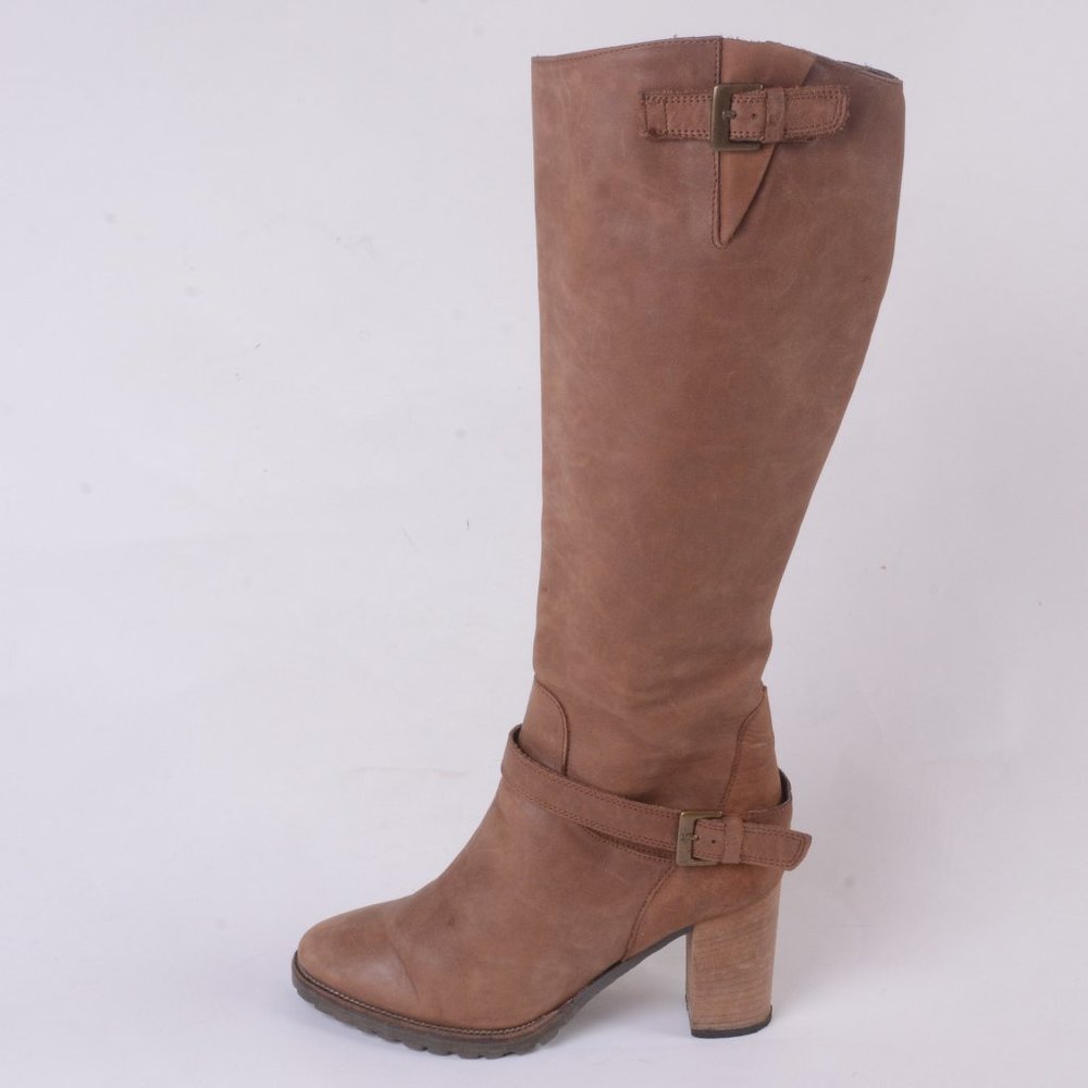 FABIANELLI knee-high brown leather boots in EUC!